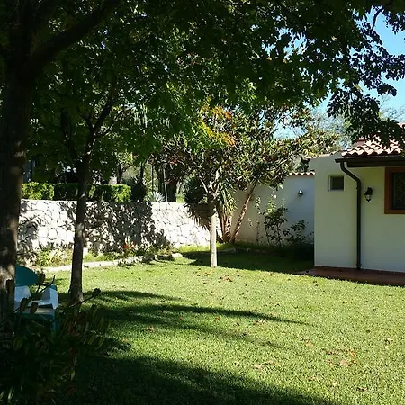 Le Cabanon *